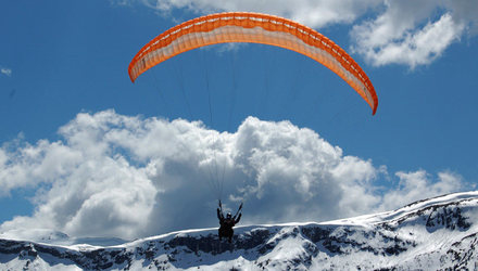 Paragliding